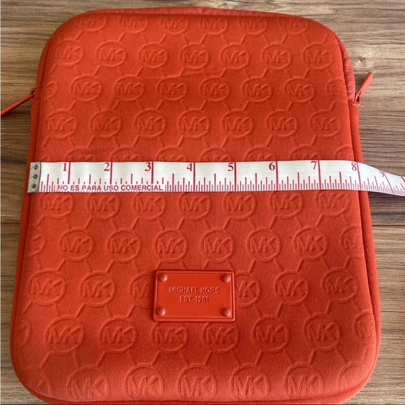 Pre-owned MK 1981 Neoprene Tangerine Orange Apple iPad Tablet Soft Case - Picture 7 of 8